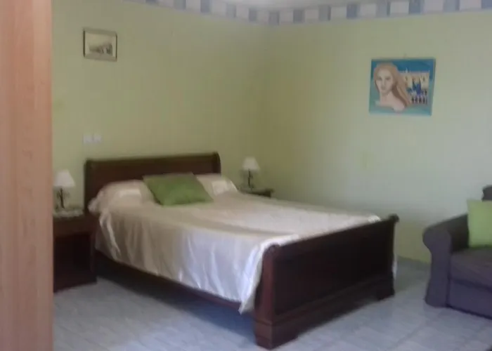 Le Saint Victor Hotell